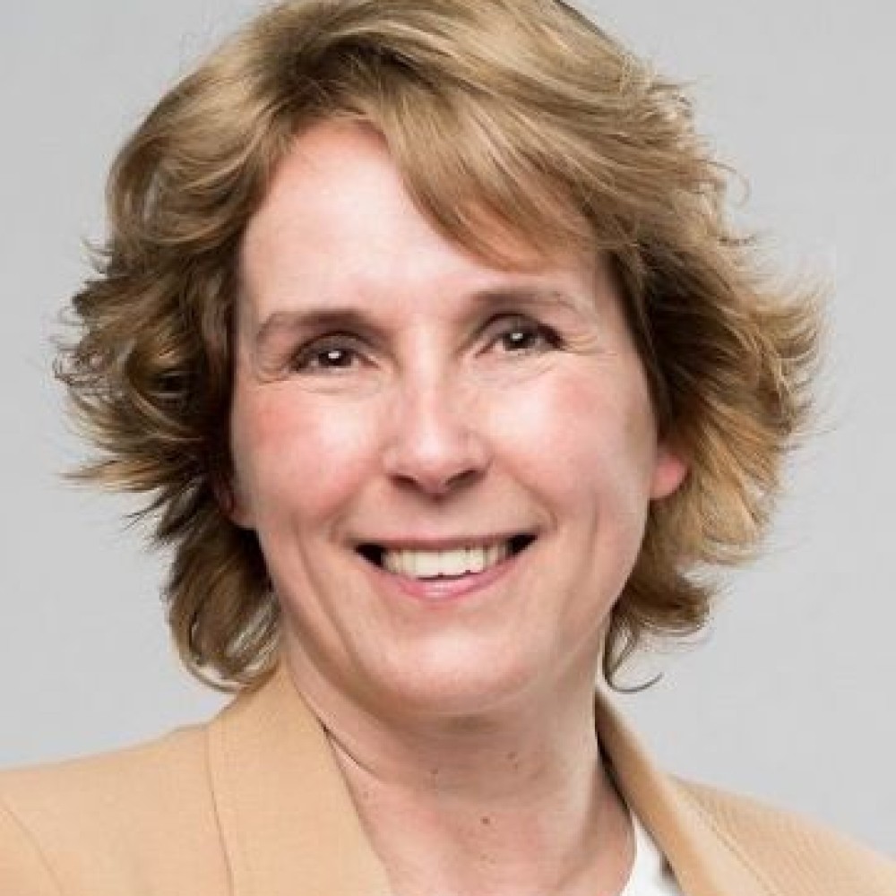 Portretfoto Antoinette Maas, wethouder gemeente Land van Cuijk