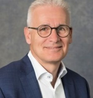 Portretfoto van Kees van Geffen, wethouder Boxtel en voorzitter Noordoost Brabant Werkt