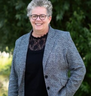 Portretfoto wethouder Desiré van Laarhoven, wethouder gemeente Boxtel en bestuurlijk Natuur en Landschap 