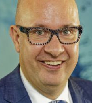 Een portret van Jack Mikkers