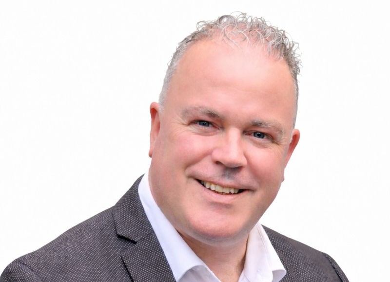 Portretfoto van wethouder Frank den Brok