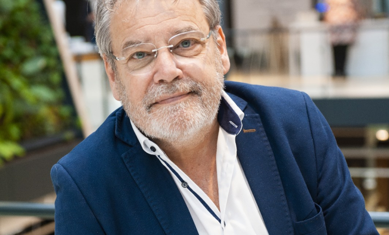 Portretfoto Laurens van der Voort