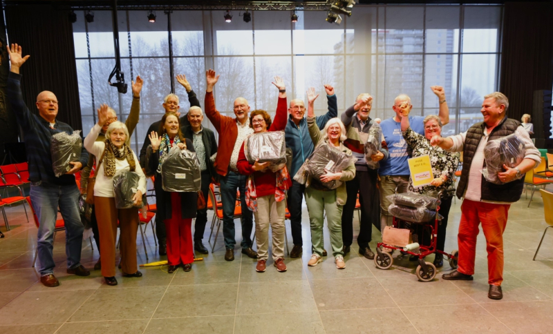 Groepsfoto van de winnaars van de fietsquiz