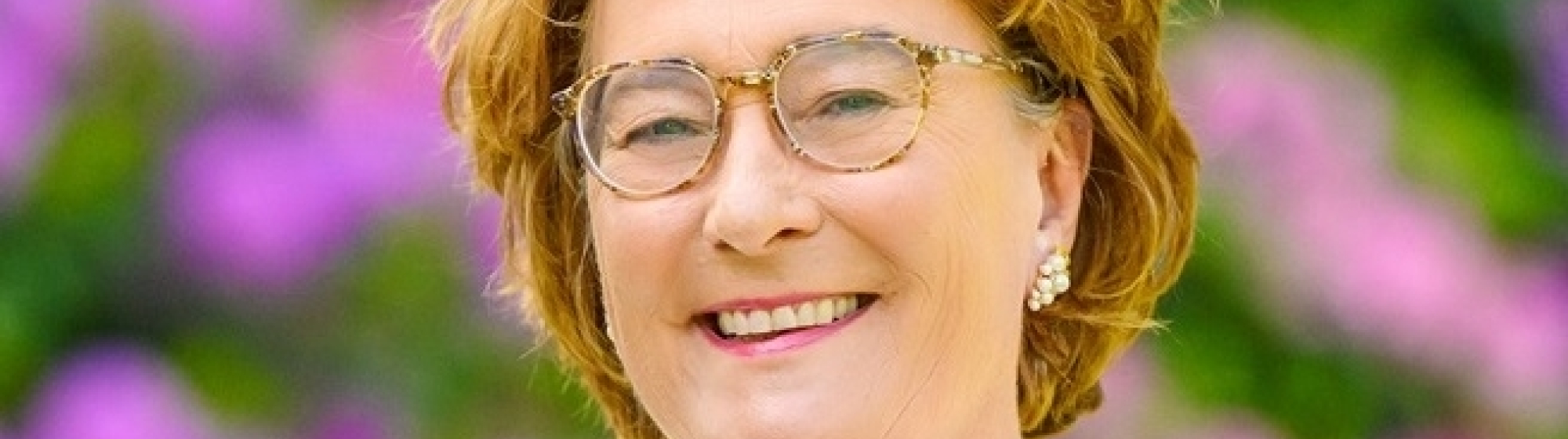 Portretfoto Wobine Buijs, burgemeester gemeente Oss