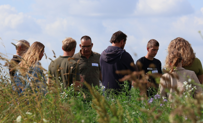 Boeren en burgers op de open dag van De AgroProeftuin Noordoost-Brabant 