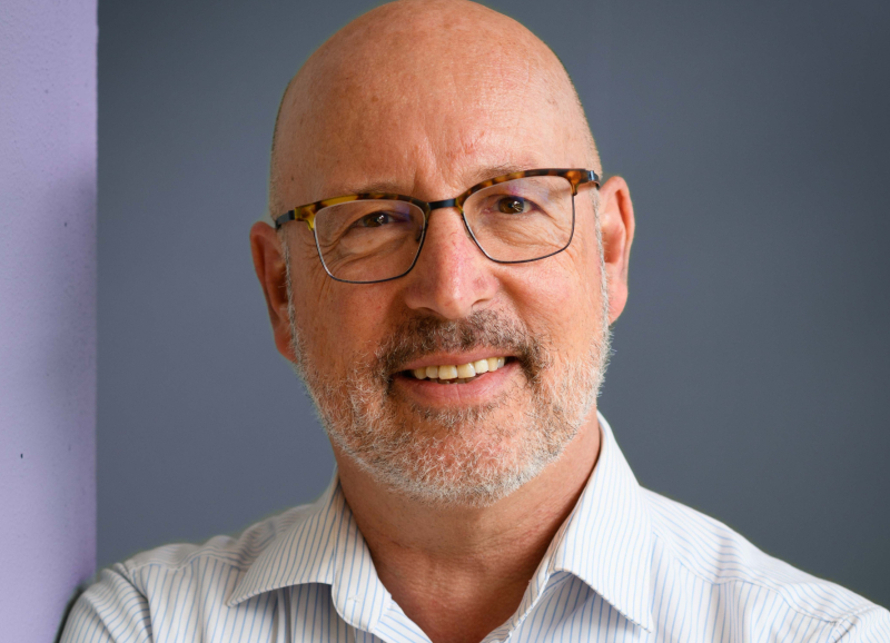 Portretfoto Joan van Dijk