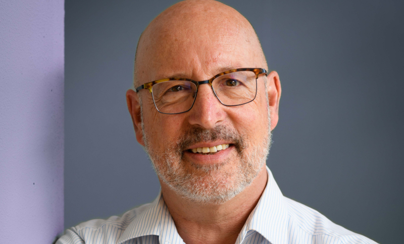 Portretfoto Joan van Dijk